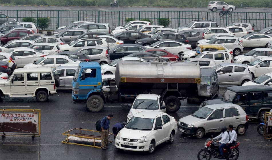  gurugram faces heavy traffic jam due to friday violence in haryana