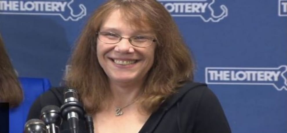 Mavis Wanczyk, The winner of the biggest jackpot in North American history quits her job