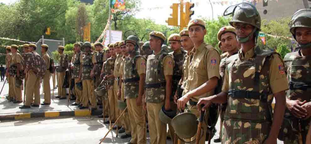 VACANCIES IN UP POLICE FOR 12TH PASSED 45000 SALARY