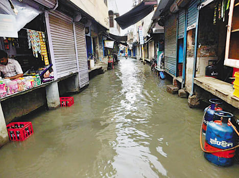 Rainwater in Farrukhabad-Fatehgarh in many places