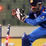 धोनी 