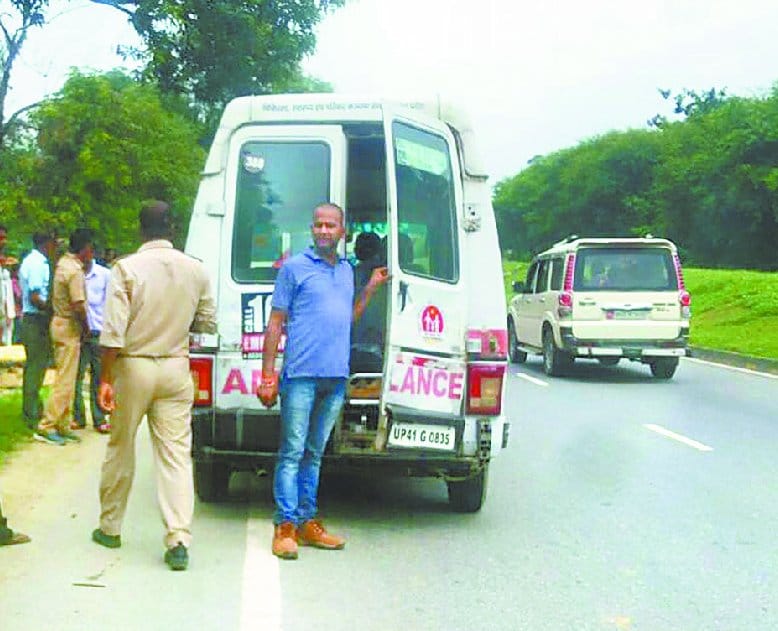 SUVs beat the two workers, one death