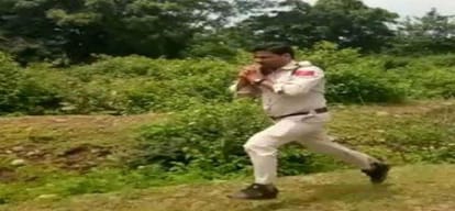 policeman saved life of 400 children run one km with 10 kg bomb 