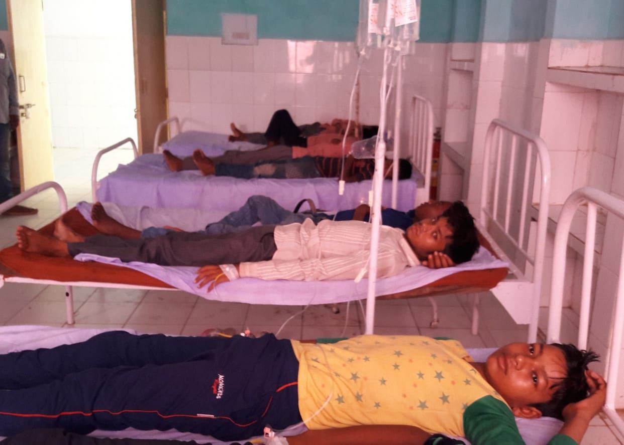 sonebhadra government school students infected with viral fever