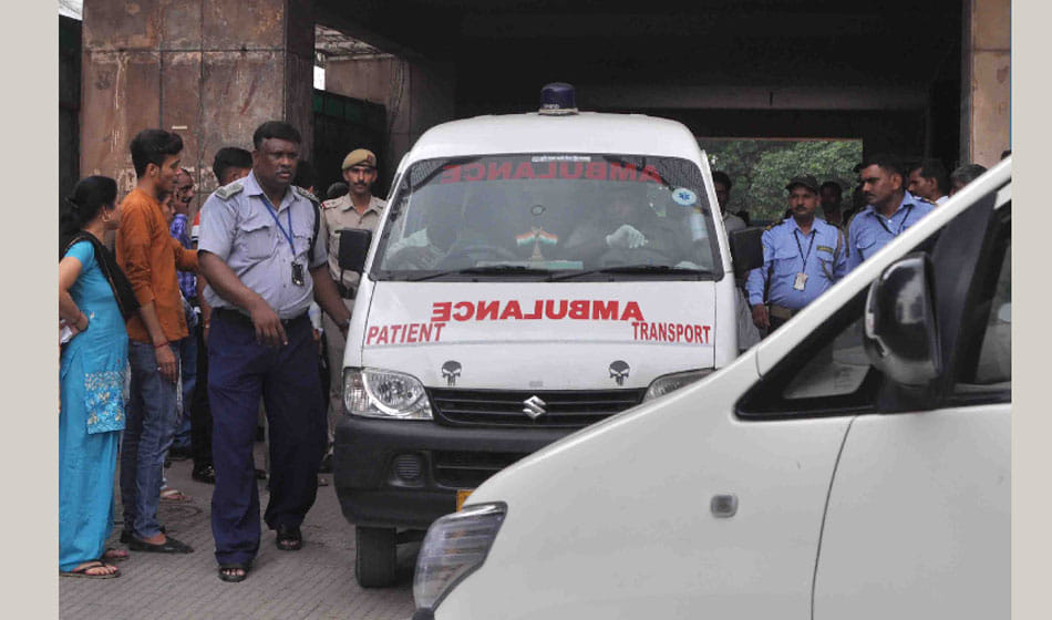 doctor shaswat murder in st Stephens hospital in delhi and cctv footage revealed new fact
