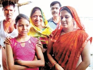 Water police rescued from sunset in a family