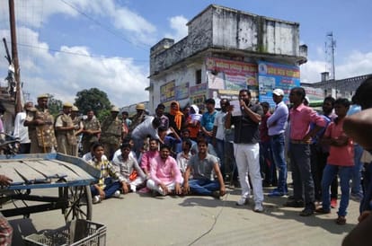 Ballia Students curfew imposed shops closed, many detained