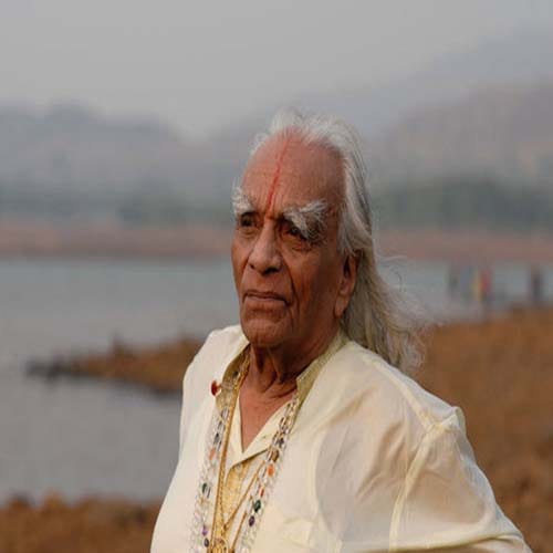 meditation and workout all is part of yoga, know more by Rajvi H Mehta of Iyengar Yogashraya