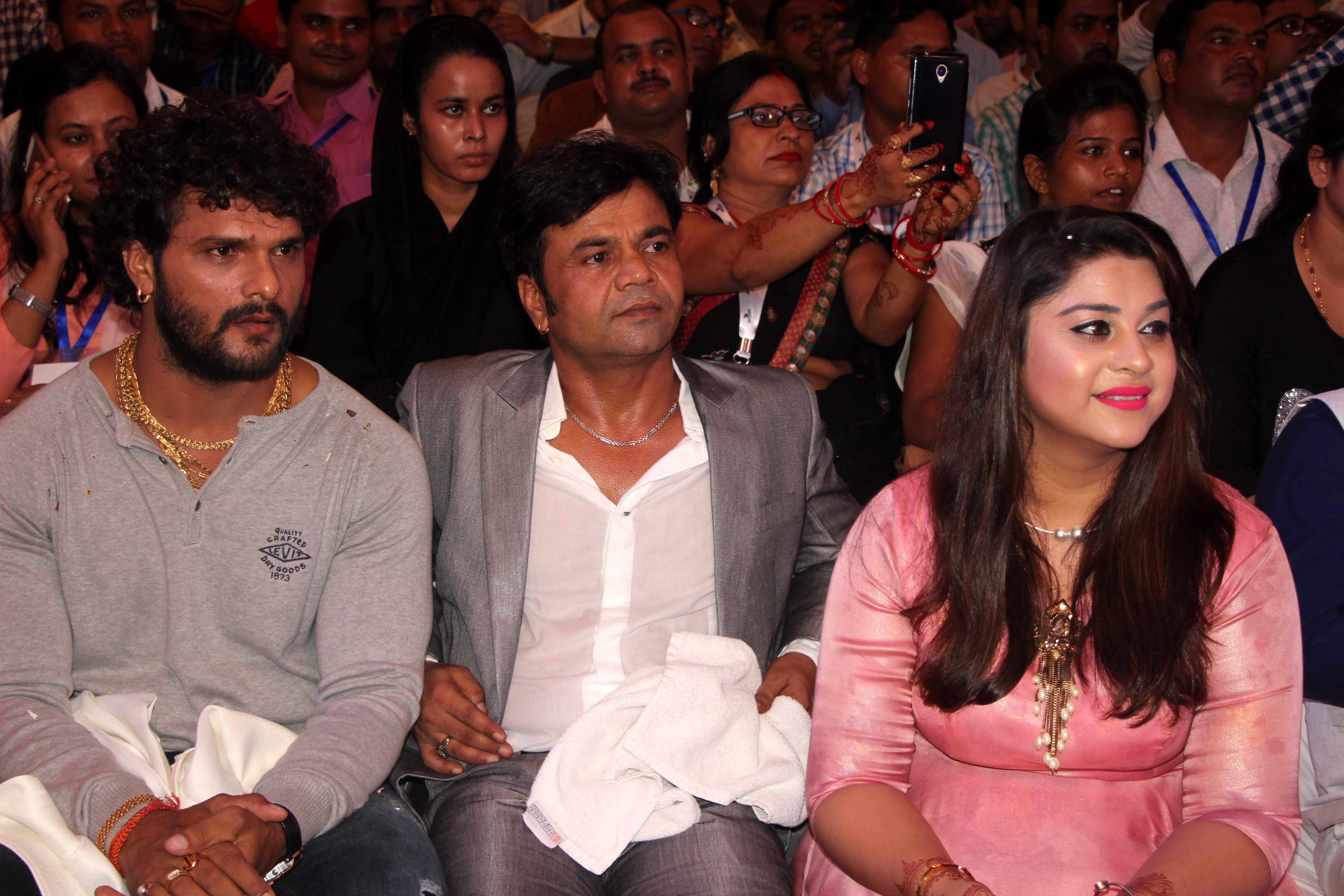 Fashion Show in Varanasi with film stars see photos 
