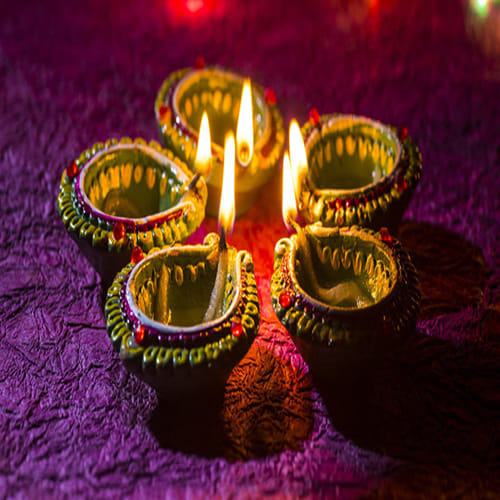 mahalakshmi vrat: know about worship time of maa laxmi