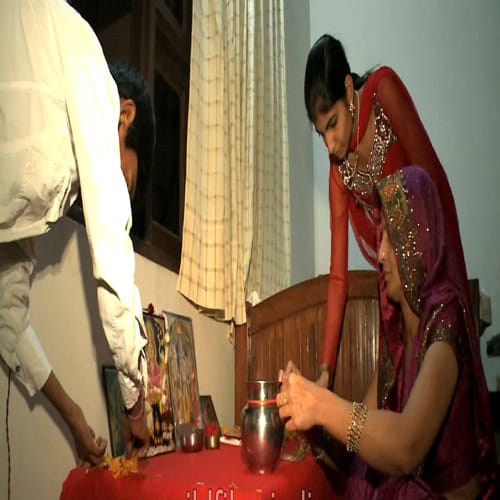 mahalakshmi vrat: know about worship time of maa laxmi
