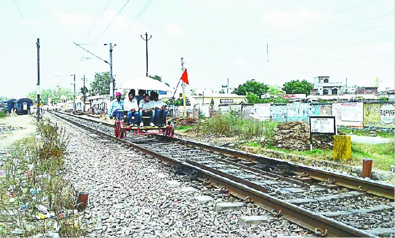 Khatauli rail accident - eight