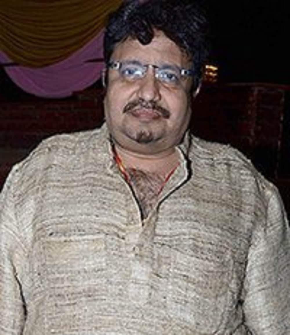see in pictures: bollywood celebrities attend Neeraj Vora funeral to pay their last respects
