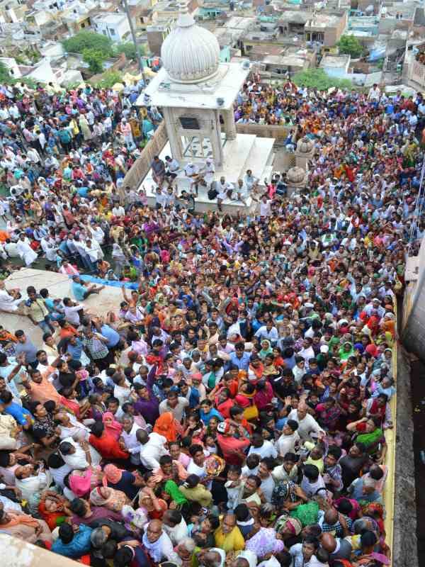 radharani birthday celebration in mathura
