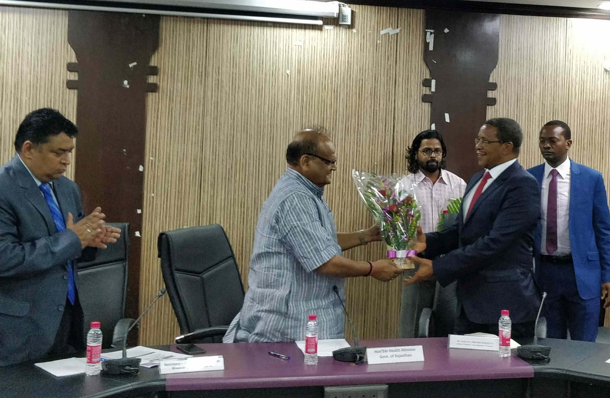Former President of Tanzania, who arrived in Rajasthan, the well known healthcare facilities here