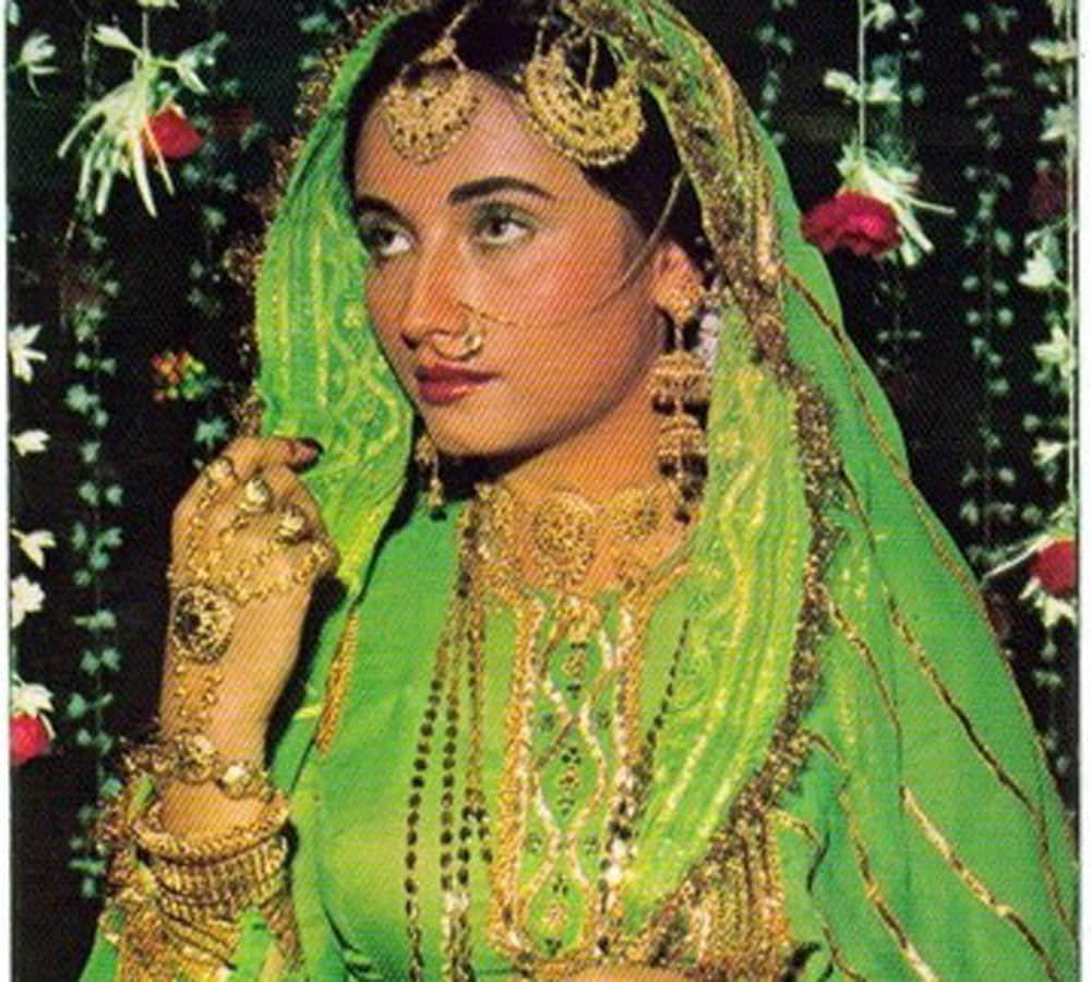 untold facts of pakistani actress and singer salma agha