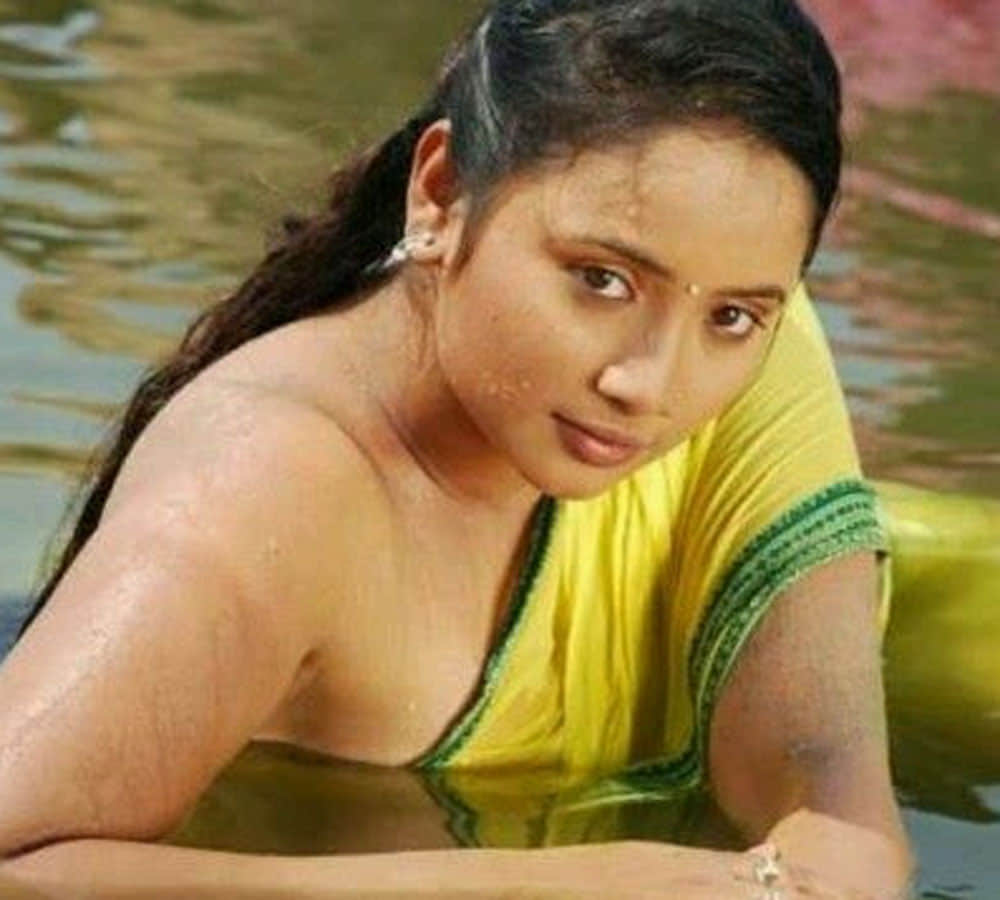 know life story of bhojpuri actress rani Chatterjee 