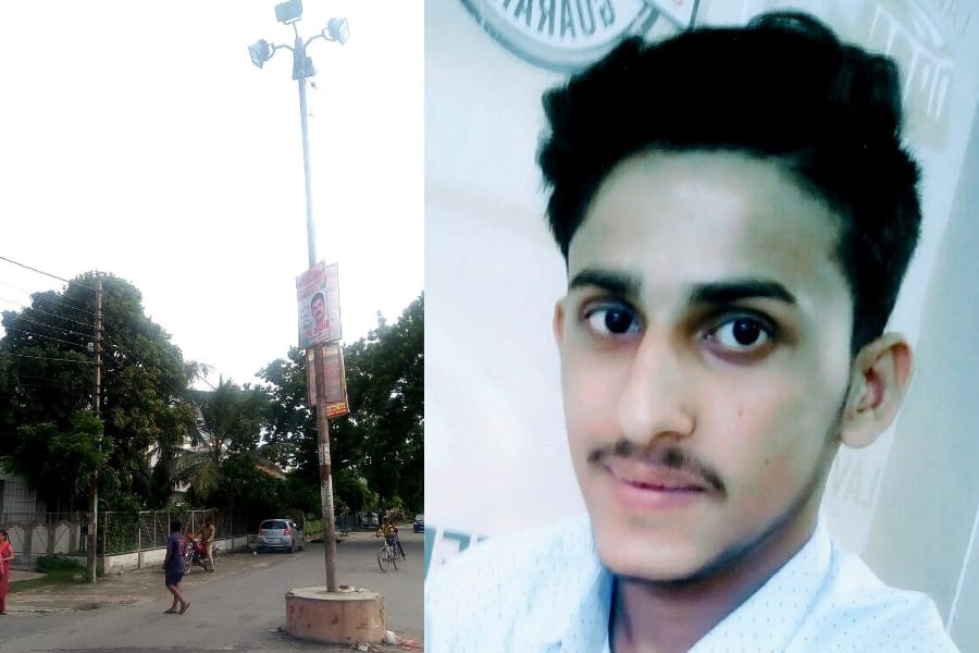 A student from talkatora died in an accident in Lucknow.