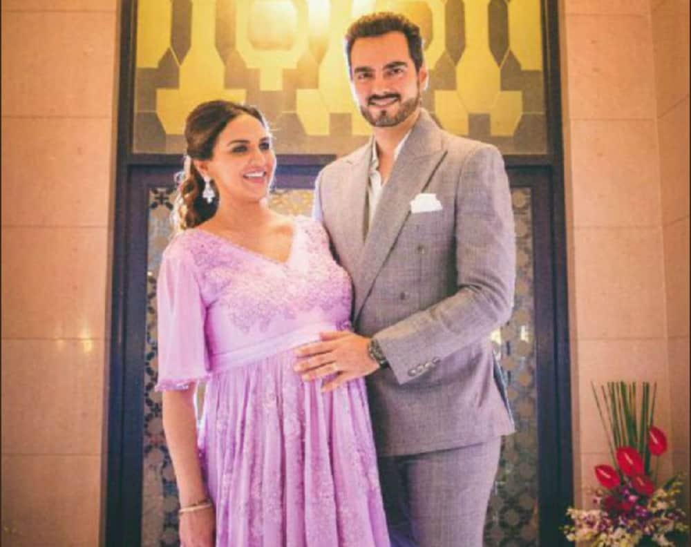 hema malini daughter Esha Deol and Bharat Takhtani blessed with a baby girl
