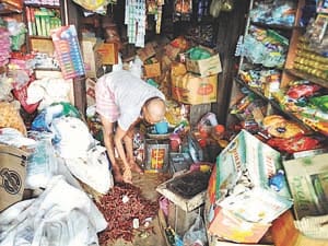 three shop 
