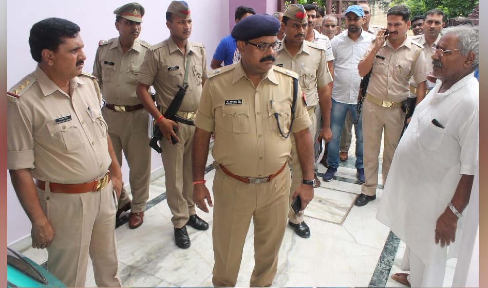 up police inspector committed suicide in family dispute with wife in bulandshahr