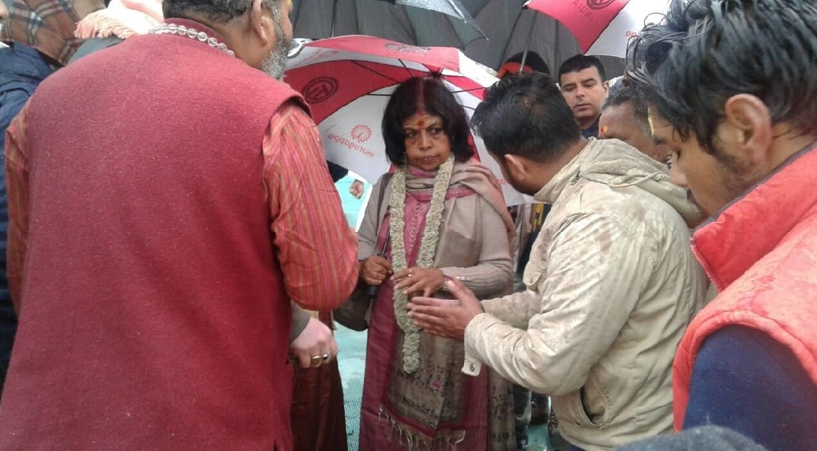 Central Tourism Secretary Rashmi Verma reacheed in kedarnath dham