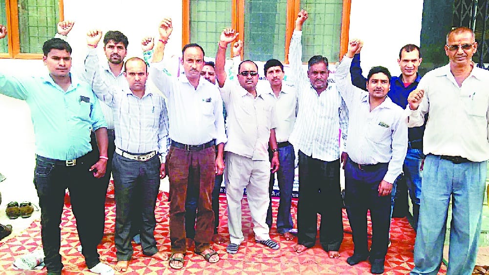Instrument Co-operative Secretary Strikes on Demands, Strike Continues