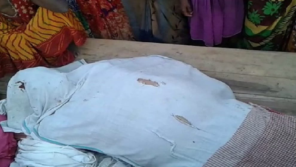 a man killed his father in law for wine in Deoria