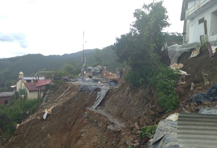 Kausani-Bhatadia road will open 30 days