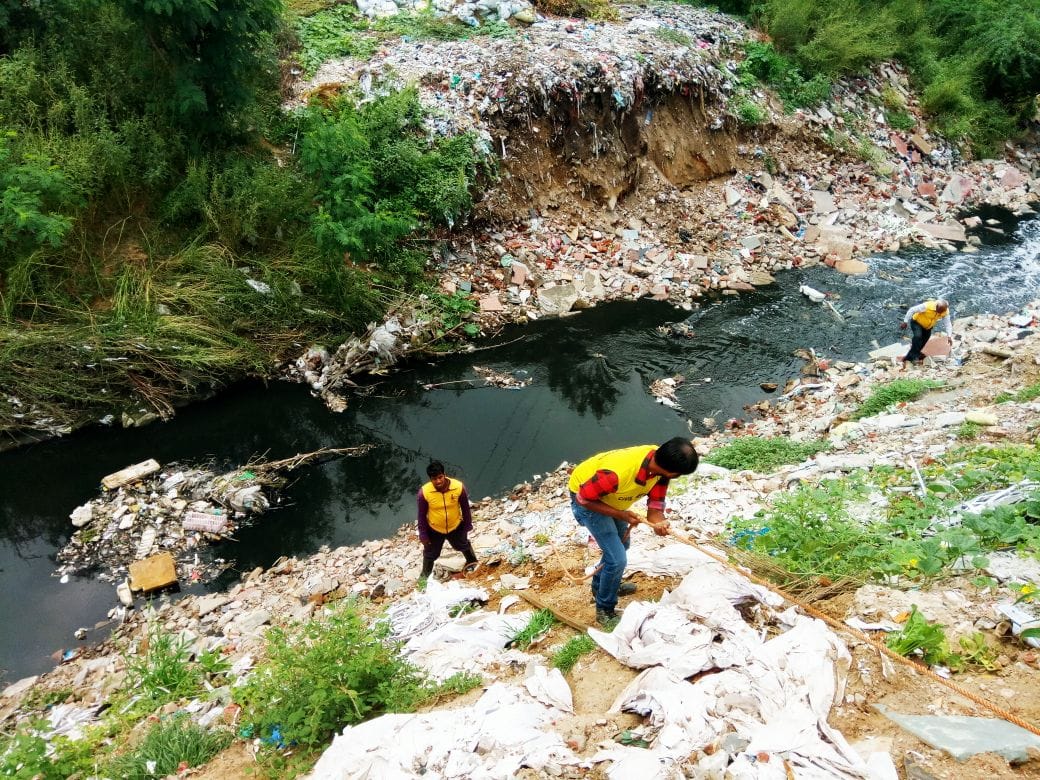 Disaster Management Fails To Find AYUSH In kartarpura nala, Now Help Of Pandits