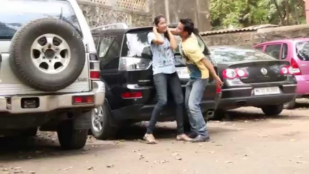 boy threatens to Girlfriend commit suicide
