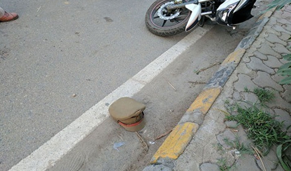 police encounter with criminals in ghaziabad two personnel injured one criminal arrested 