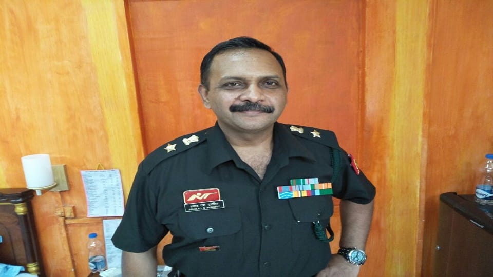 Lieutenant Colonel Shrikant Prasad Purohit dons uniform for the first time after being bail 