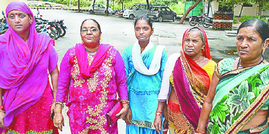 man second marriage first wife wandering