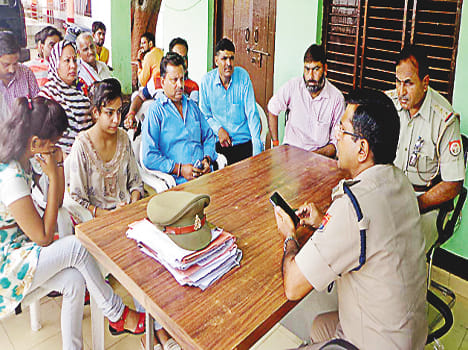 Chain looted from schoolgirl, assault, fire