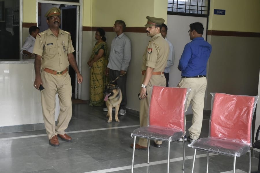 fake bomb threat in Cambridge school lucknow