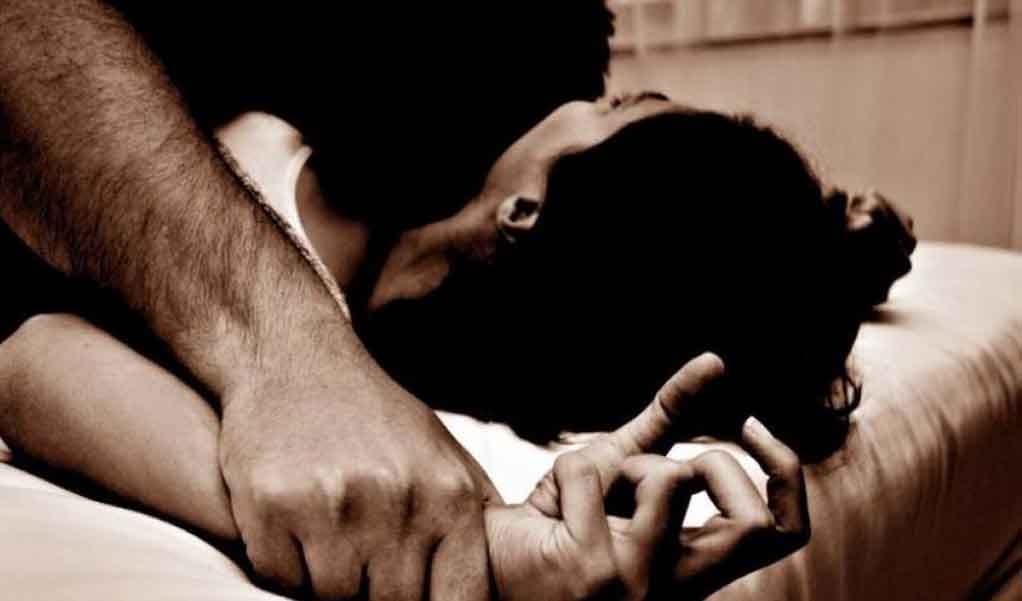 father rape her daughter in Kaushambi