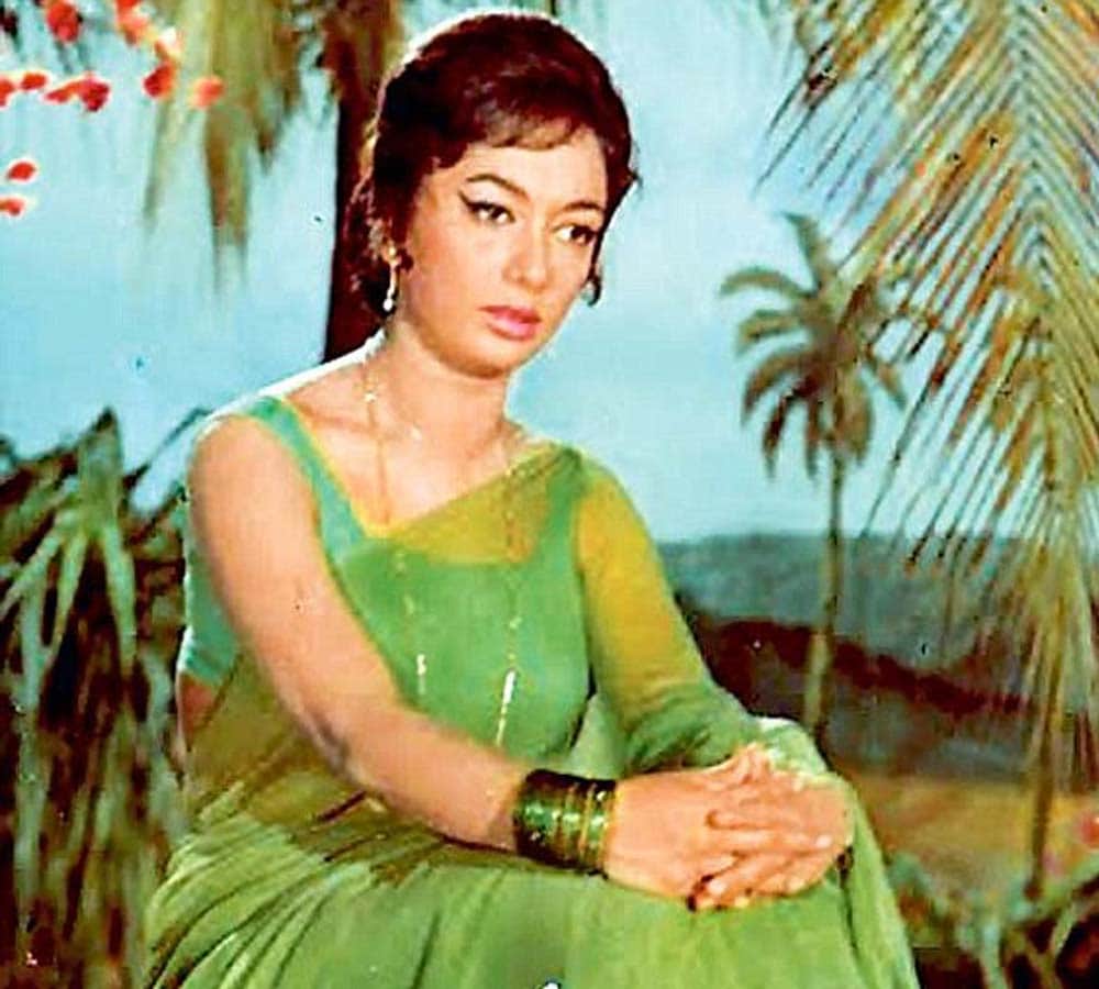 Hairstyle of 60s actress sadhana shivdasani interesting story behind her hairstyle