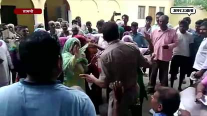 A STUDENT CRUSHED BY TRUCK IN SHAMLI, ANGRY FAMILY MEMBERS JAMMED ROAD