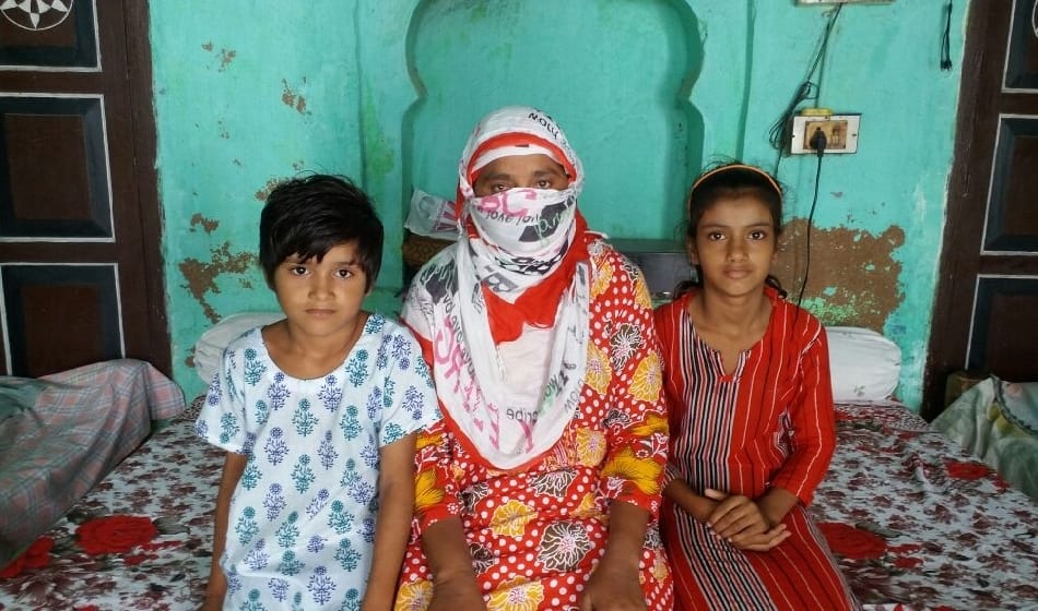 husband gives triple talaq to wife for dowry and baby boy in greater noida