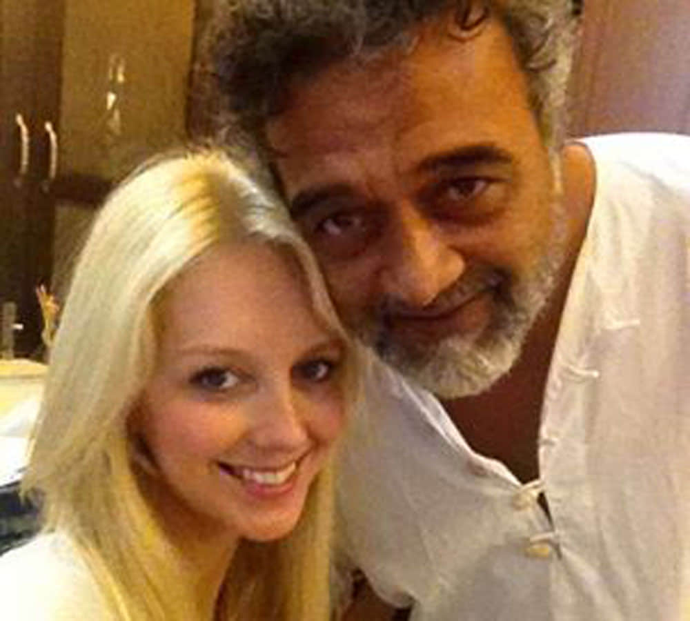 moday flashback mehmood son lucky ali stay from lime light