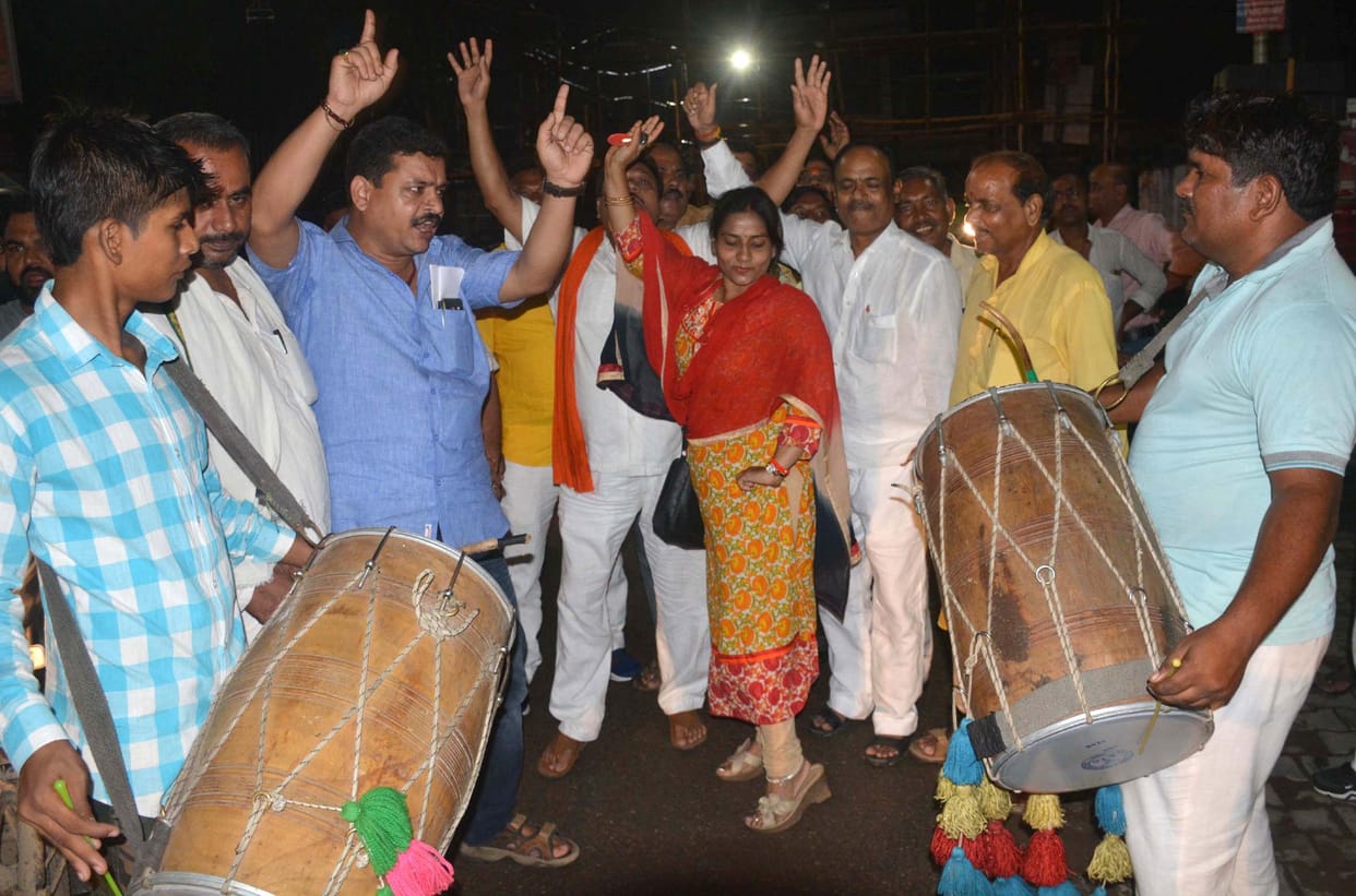 clebration in varanasi for mahendra nath pandey