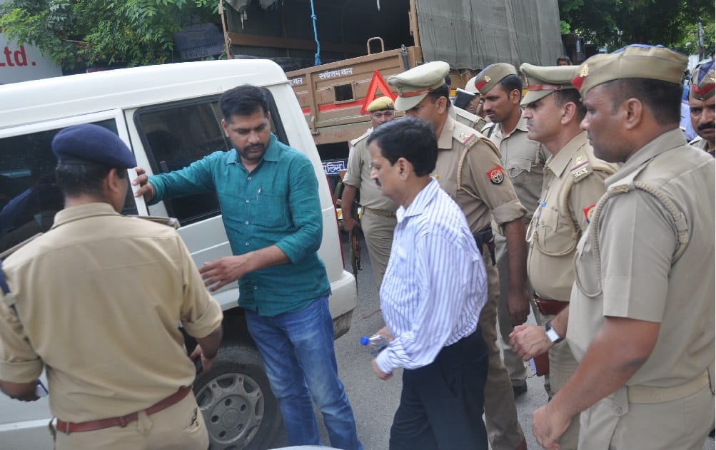 Doctor couple judicial custody for 14 days