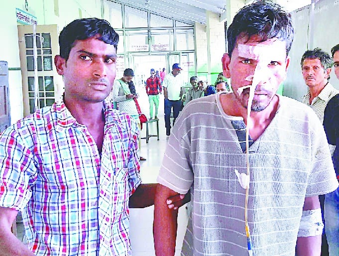 Doctors of District Hospital save