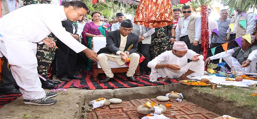 Nepalese Prime Minister laid the foundation for the four lane Bridge at Indian border