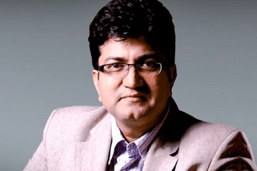 surgical strike prasoon joshi write a new song