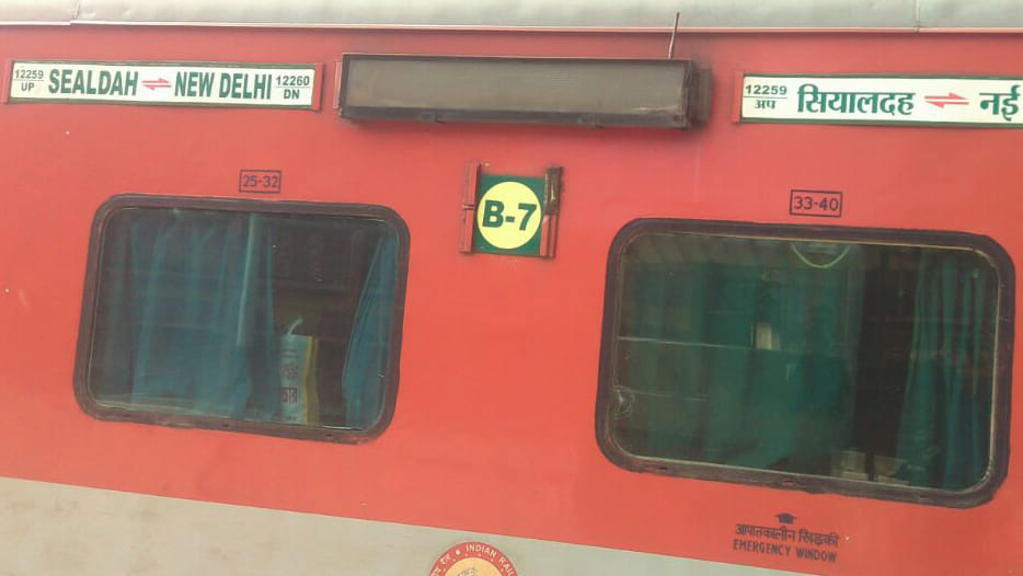 Fracture caught on railway track during petroling
