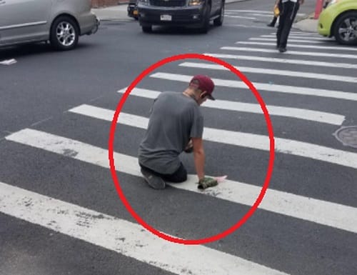 watch how Man leg stuck in sinkhole in new york city