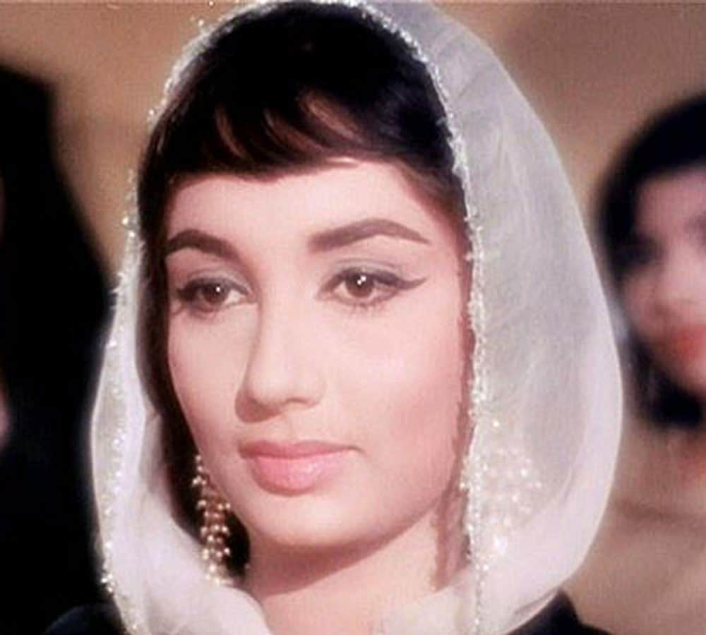 Sadhana Shivdasani Birth Anniversary Know Unknown Facts about Actress love life and Filmy career