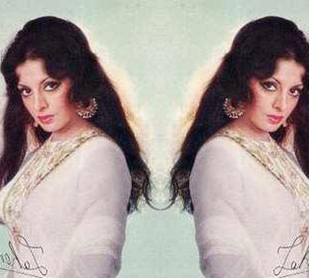 actress zaheera carbon copy of paveen babi now disappear